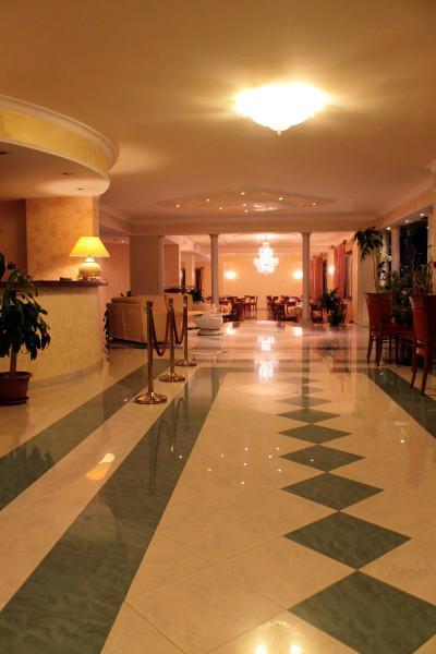 Hotel Ulisse Майда Экстерьер фото