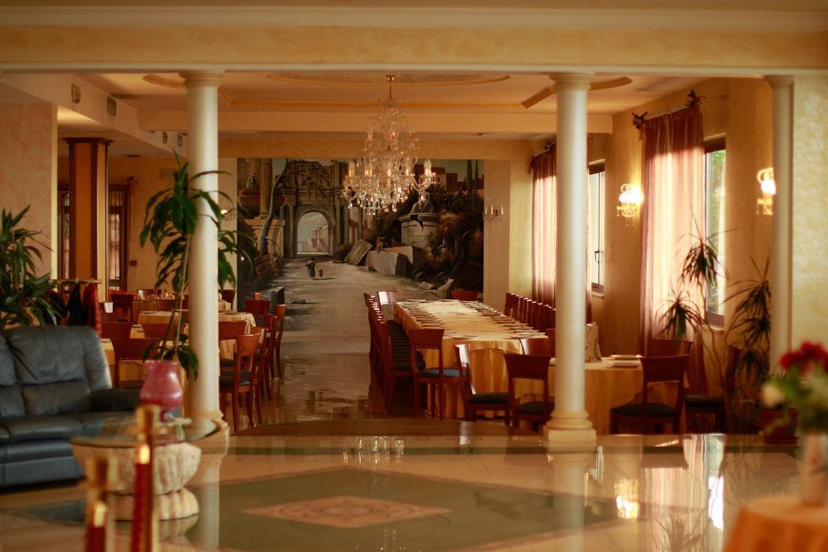 Hotel Ulisse Майда Экстерьер фото